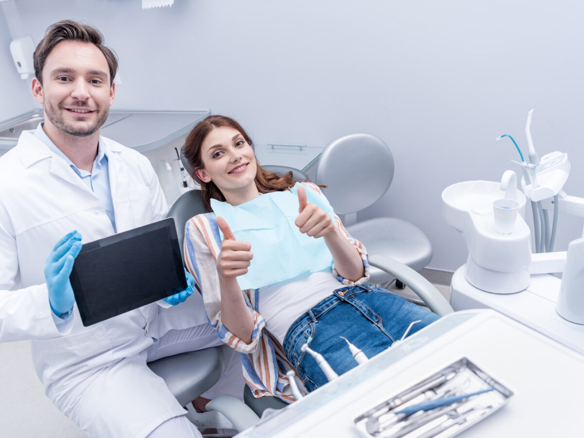 What can I expect during a dental checkup?