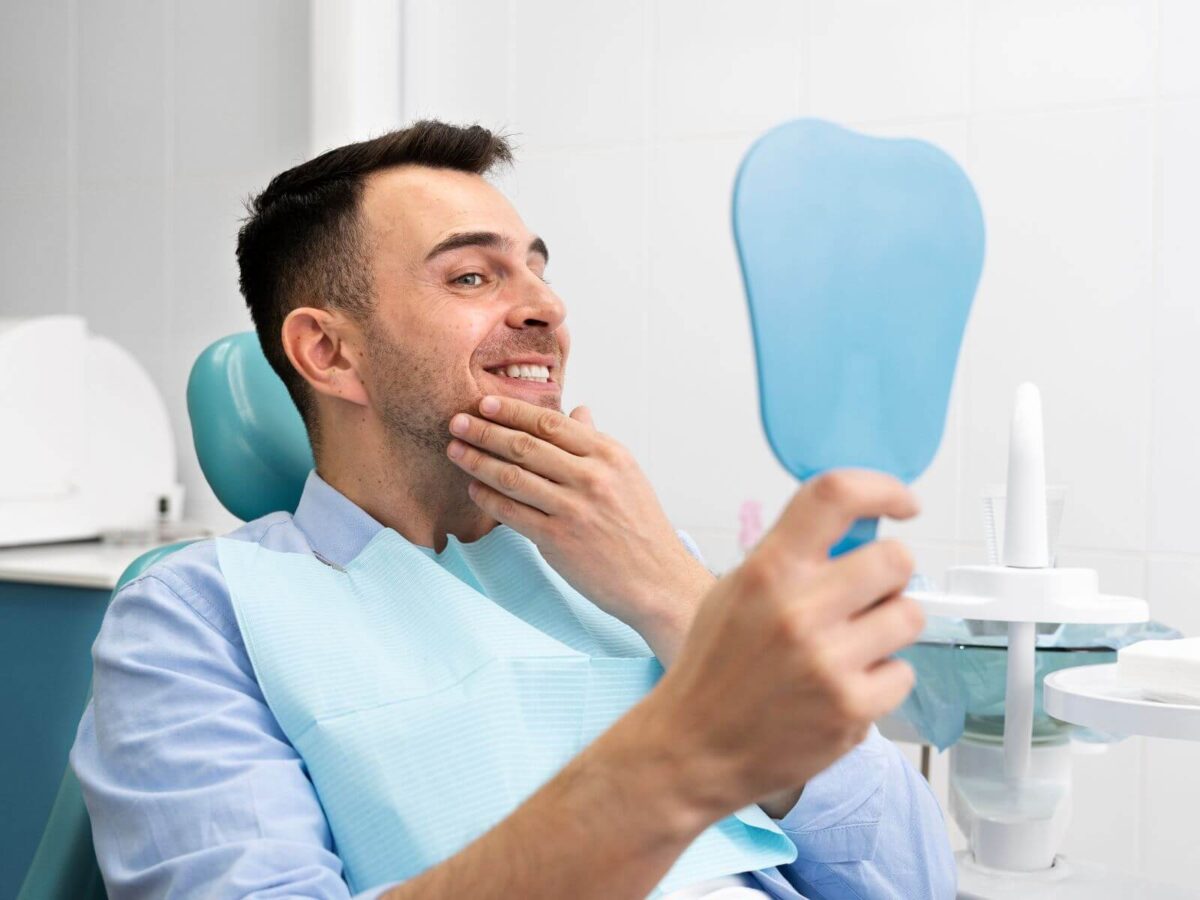 A Guide To The Difference Between Crowns And Fillings