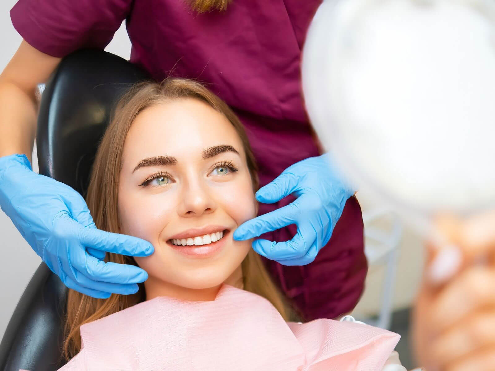 How Much Do Dental Veneers Cost?